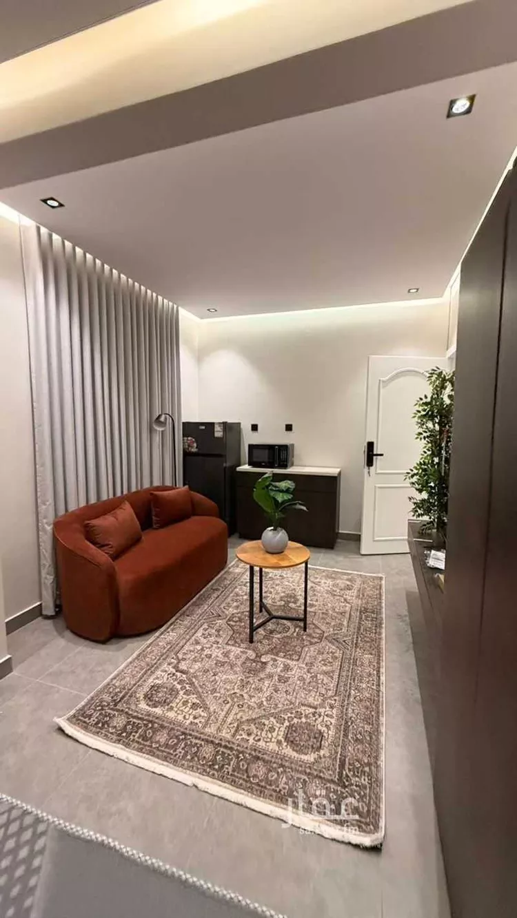 عمارة للإيجار في شارع منصور بن متعب بن عبدالعزيز, حي الحمراء الثالث, مدينة الاحساء, المنطقة الشرقية صورة 2
