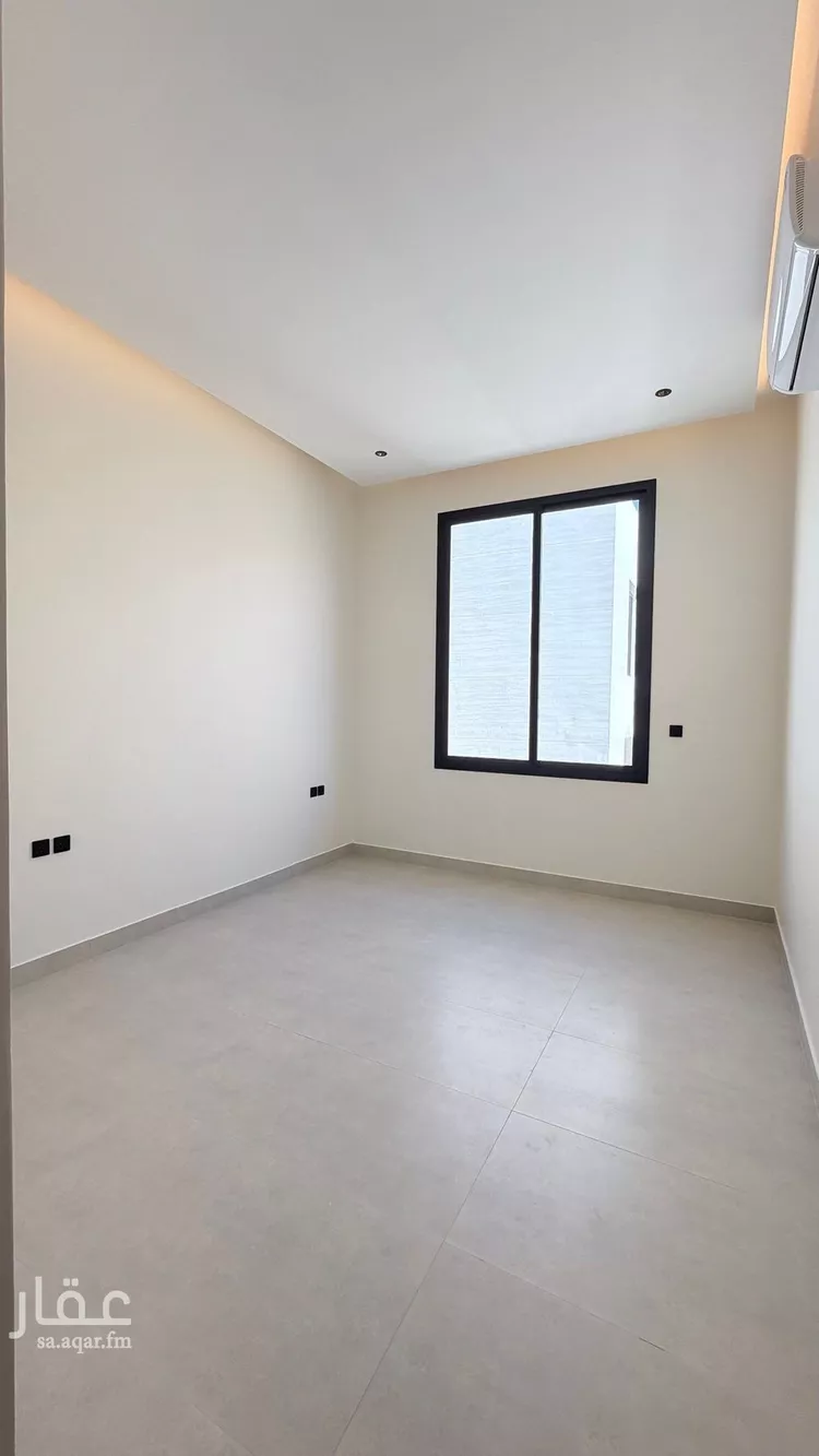 دور للبيع في شارع وجدة, حي الإزدهار, مدينة الرياض, منطقة الرياض صورة 2