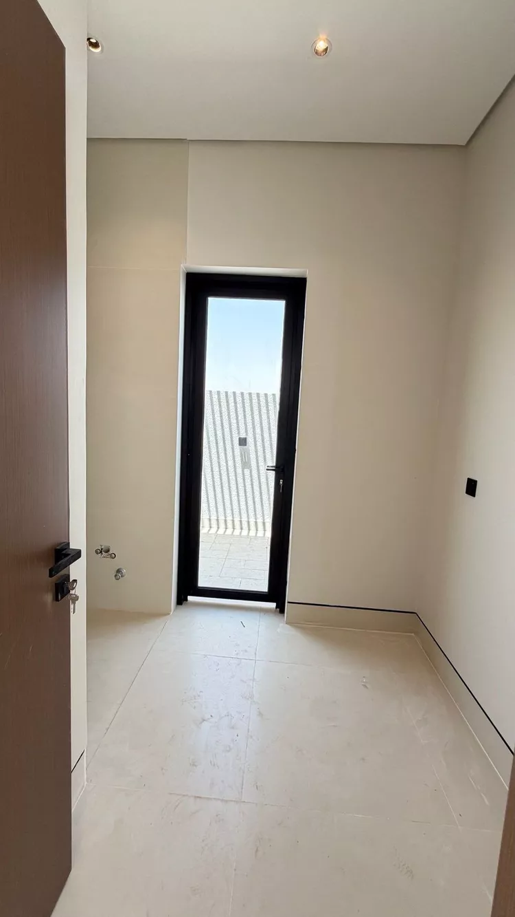 دور للبيع في شارع حسين الجزيري, حي المصيف, مدينة الرياض, منطقة الرياض 6