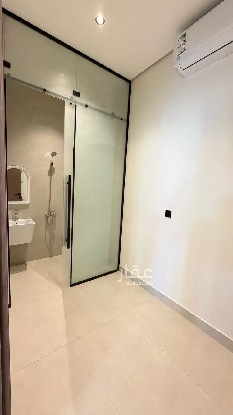 دور للبيع في شارع وجدة, حي الإزدهار, مدينة الرياض, منطقة الرياض صورة 4