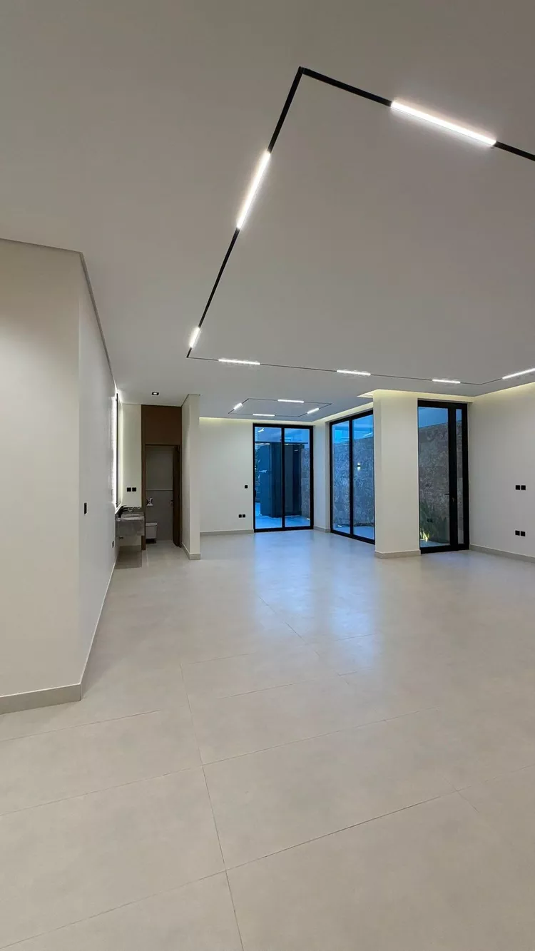 Floor for Sale in Riyadh Al Ezdihar 7