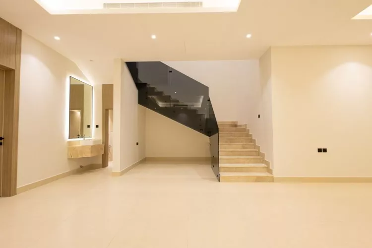 دور للبيع في شارع المحبي, حي المصيف, مدينة الرياض, منطقة الرياض صورة 5