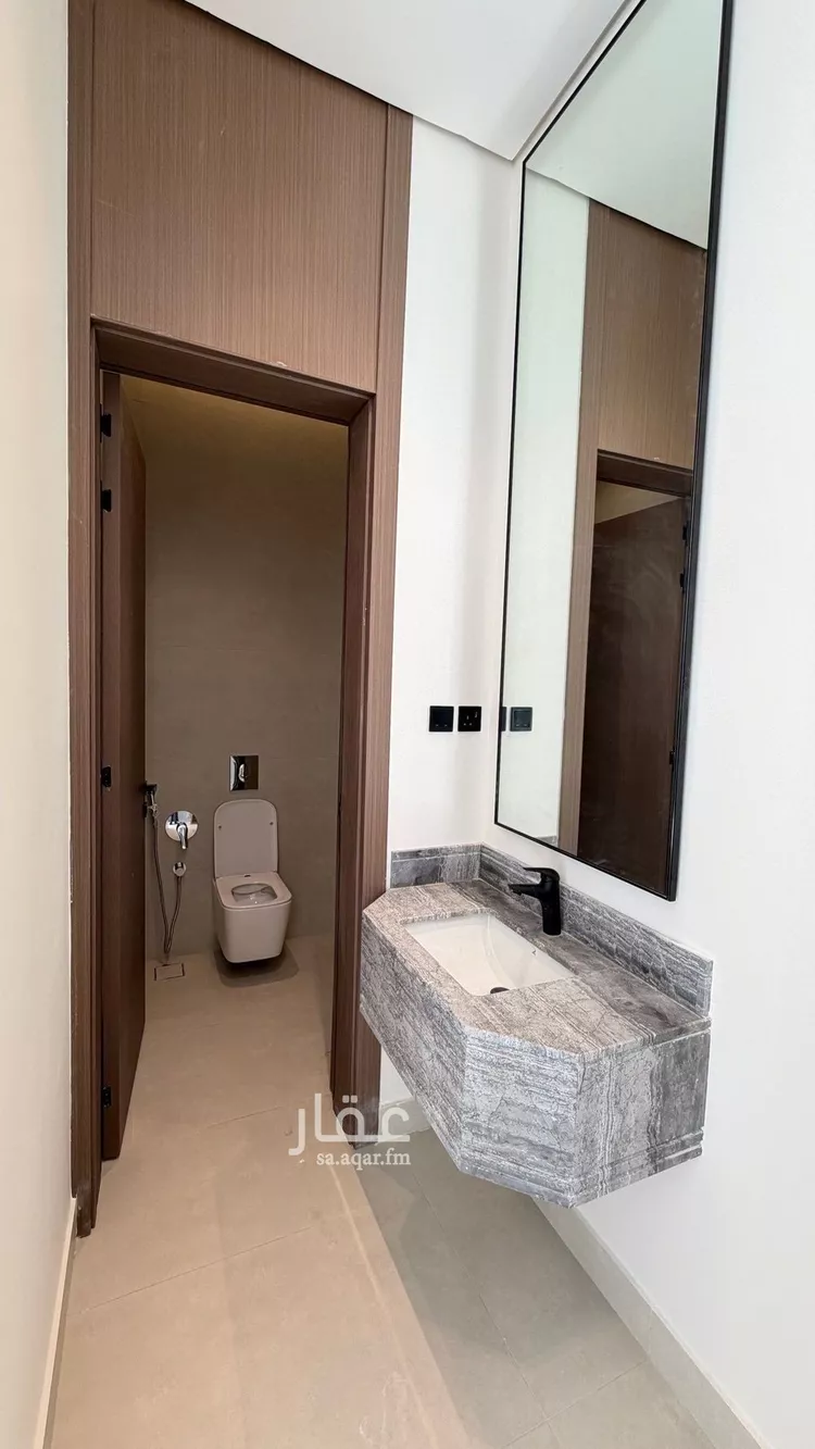 دور للبيع في شارع وجدة, حي الإزدهار, مدينة الرياض, منطقة الرياض صورة 3