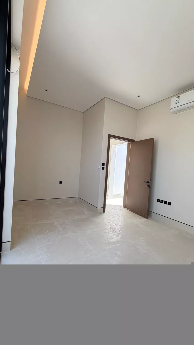 دور للبيع في شارع حسين الجزيري, حي المصيف, مدينة الرياض, منطقة الرياض صورة 2