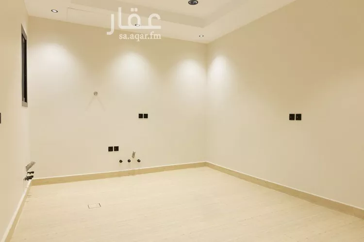 دور للبيع في شارع عبدالمحسن المنيع, حي الرمال, مدينة الرياض, منطقة الرياض 7