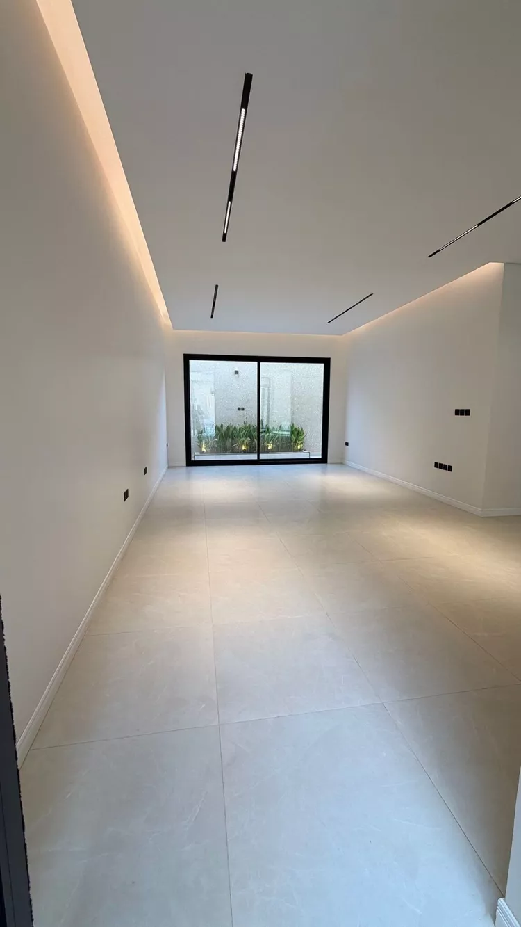 Villa for Sale in Riyadh Al Malqa 14