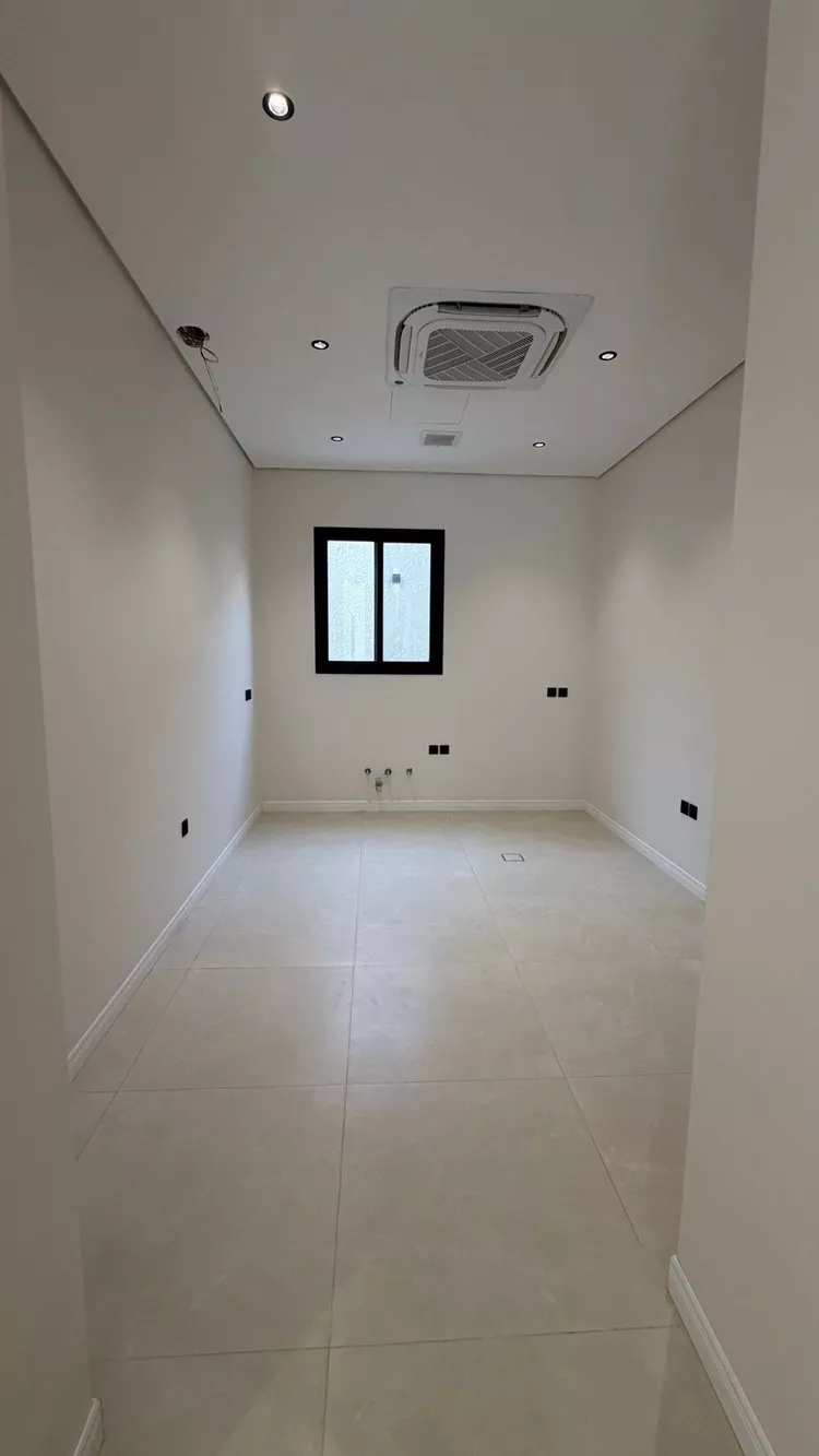 Villa for Sale in Riyadh Al Malqa 15