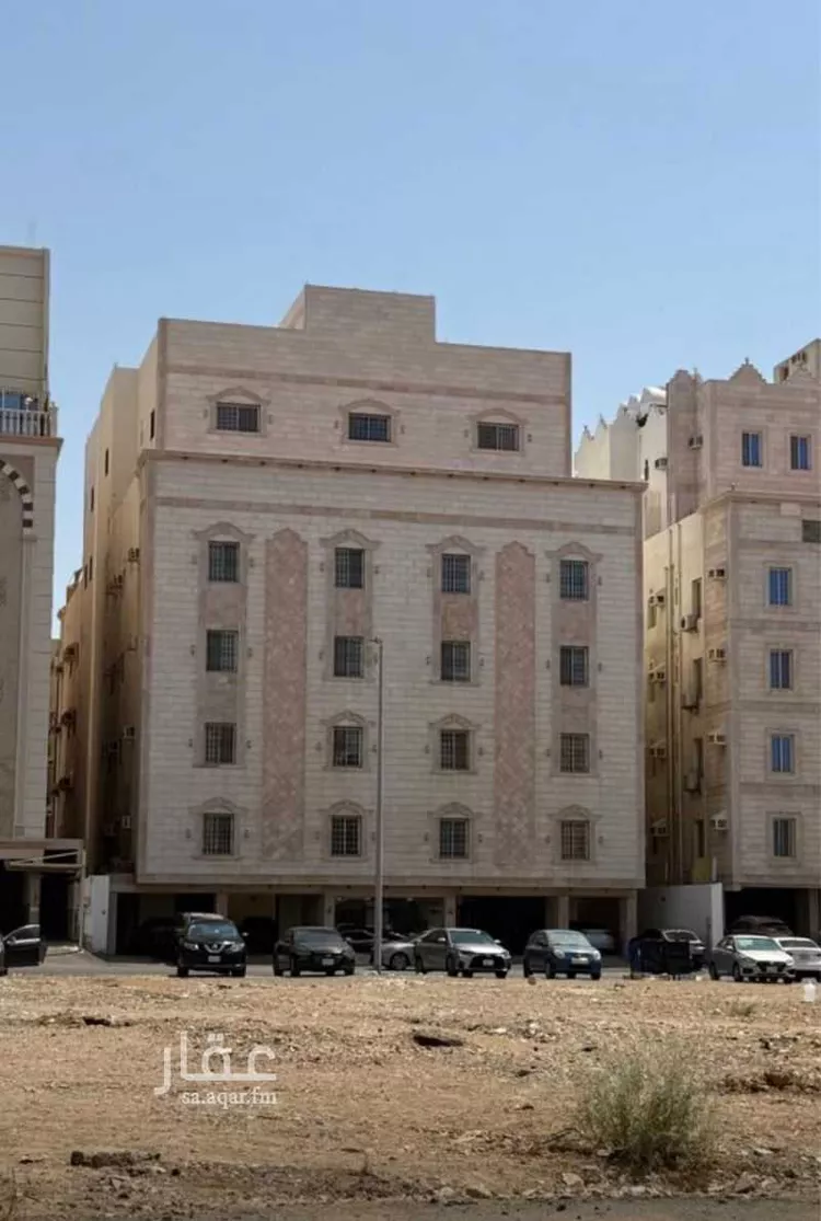 عمارة للبيع في شارع بن عقيل, حي الريان, مدينة جدة, منطقة مكة المكرمة