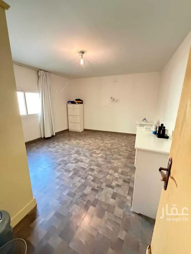 Floor for Rent in Riyadh Ad Dhubbat 7