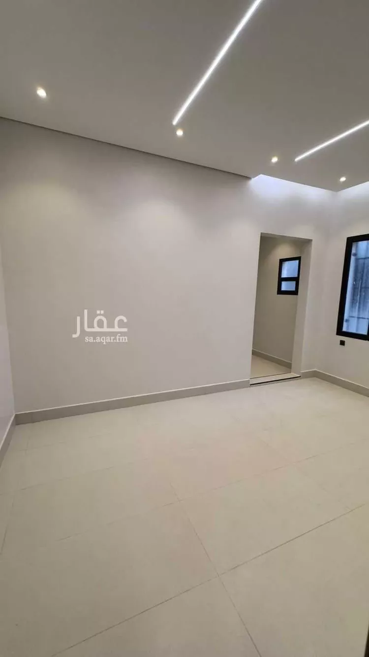 Floor for Sale in Riyadh Al Janadriyah