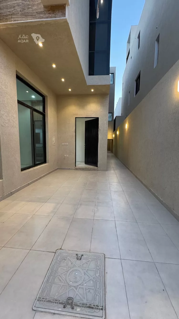 فيلا للبيع في شارع بكير الأشج, حي الرمال, مدينة الرياض, منطقة الرياض