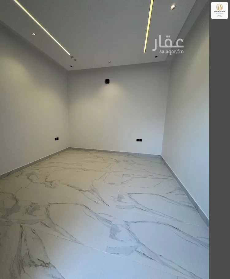 دور للبيع في شارع خليفه ابن حمد آل ثاني, حي الجنادرية, مدينة الرياض, منطقة الرياض صورة 2