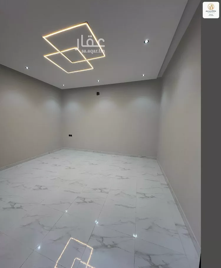 فيلا للبيع في شارع  خليفه ابن حمد آل ثاني, حي الجنادرية, مدينة الرياض, منطقة الرياض صورة 2