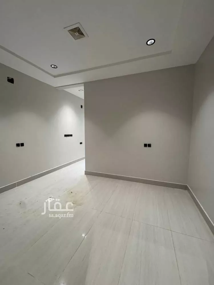 Floor for Sale in Riyadh Al Janadriyah صورة 5