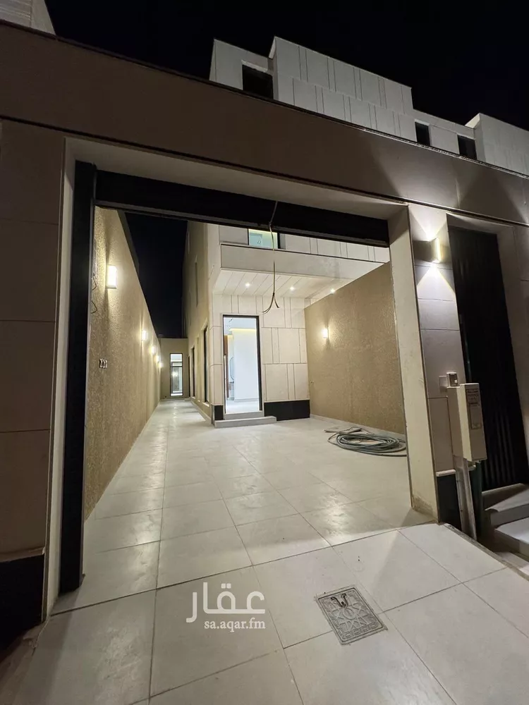 فيلا للبيع في شارع شارع رقم 97, حي الجنادرية, مدينة الرياض, منطقة الرياض