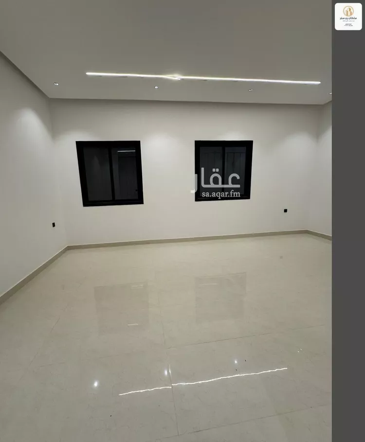 فيلا للبيع في شارع خليفه ابن حمد آل ثاني, حي الجنادرية, مدينة الرياض, منطقة الرياض صورة 3