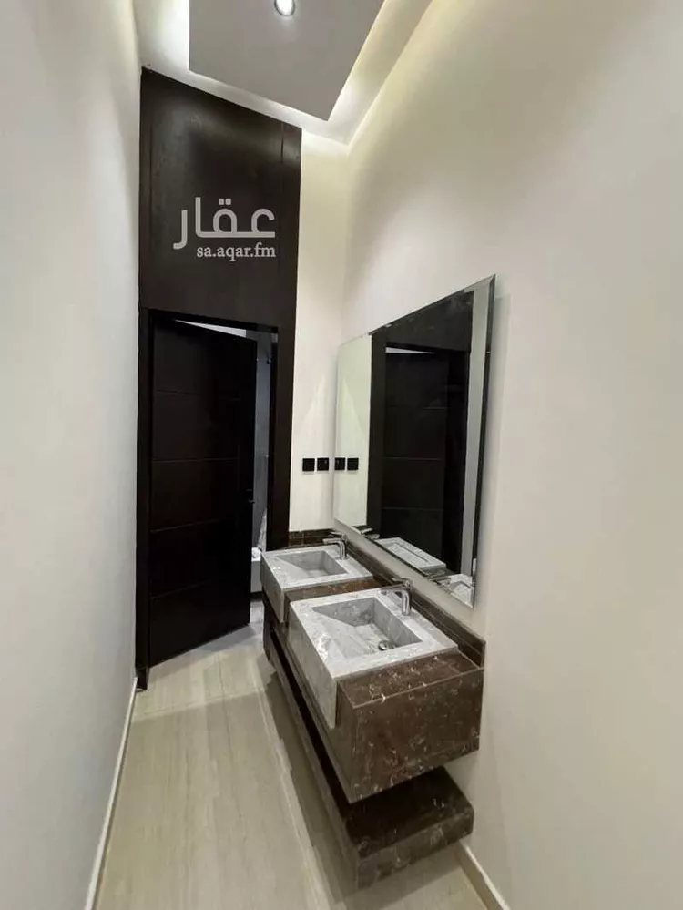 فيلا للبيع في شارع  خليفه ابن حمد آل ثاني, حي الجنادرية, مدينة الرياض, منطقة الرياض صورة 4