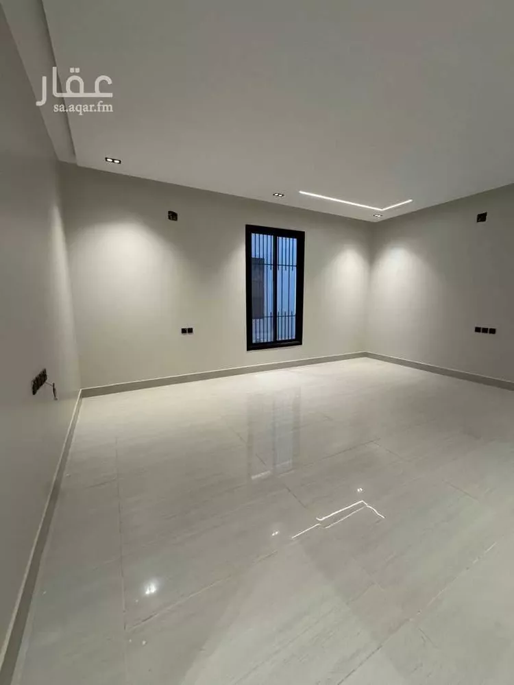 Floor for Sale in Riyadh Al Janadriyah