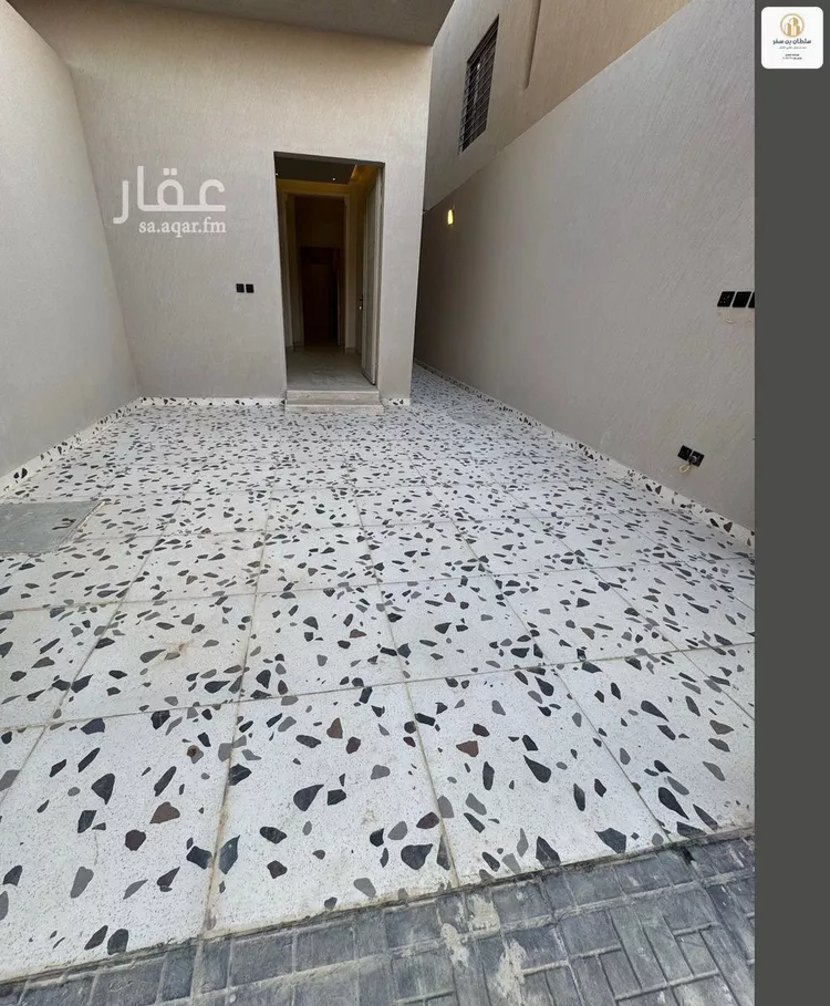 دور للبيع في شارع  خليفه ابن حمد آل ثاني, حي الجنادرية, مدينة الرياض, منطقة الرياض صورة 2