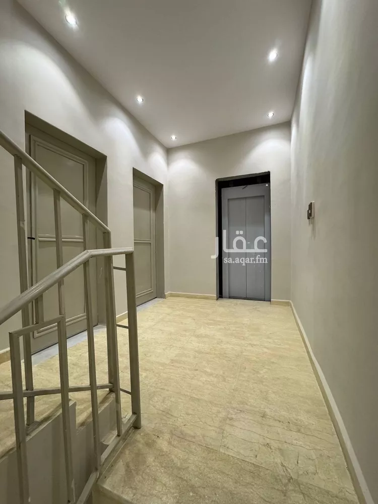 دور للبيع في شارع شارع رقم 118, حي الجنادرية, مدينة الرياض, منطقة الرياض