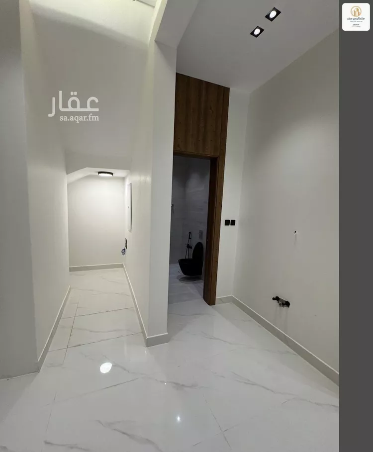 فيلا للبيع في شارع محمد بن الحسن الكرخي, حي البيان, مدينة الرياض, منطقة الرياض صورة 4