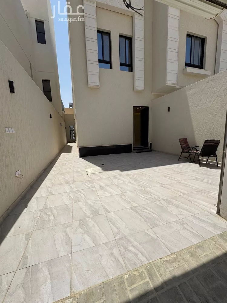 دور للبيع في شارع رقم 87, حي الجنادرية, مدينة الرياض, منطقة الرياض
