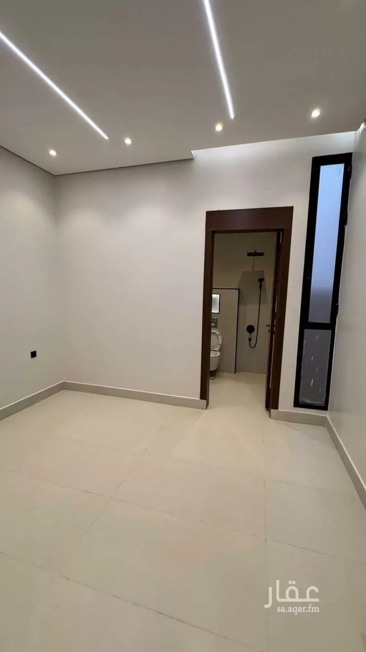 Floor for Sale in Riyadh Al Janadriyah صورة 3