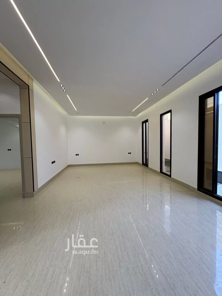فيلا للبيع في شارع خليفه ابن حمد آل ثاني, حي الجنادرية, مدينة الرياض, منطقة الرياض صورة 5