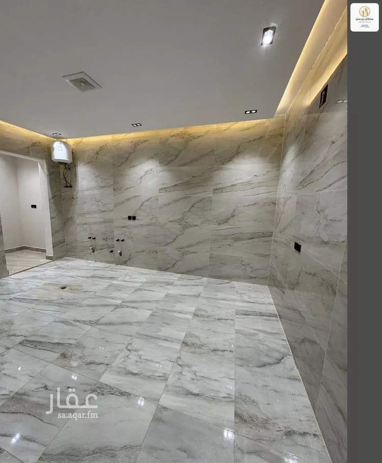 فيلا للبيع في شارع  خليفه ابن حمد آل ثاني, حي الجنادرية, مدينة الرياض, منطقة الرياض صورة 2