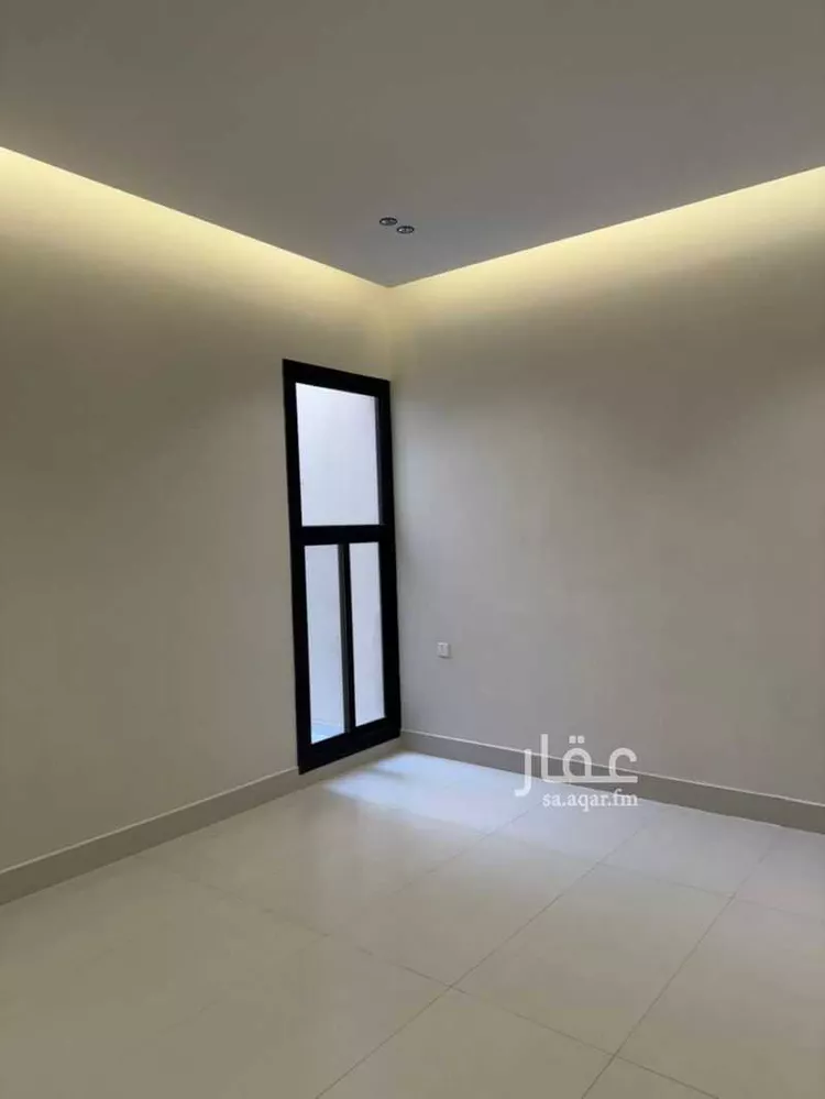فيلا للبيع في شارع فاطمة بنت النور الطبري, حي العارض, مدينة الرياض, منطقة الرياض 7