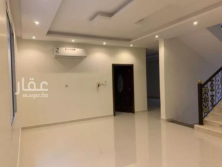 فيلا للبيع في شارع عرعر, حي الصواري, مدينة الخبر, المنطقة الشرقية 7