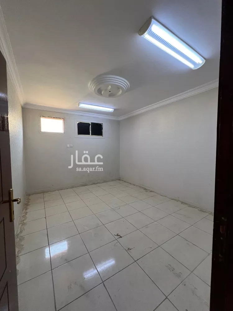 شقة للإيجار في شارع سعد بن عثمان, حي وادي مذينب, مدينة المدينة المنورة, منطقة المدينة المنورة