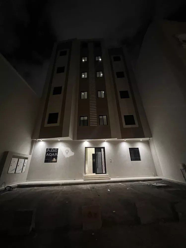 عمارة للبيع في شارع زياد بن كعب, حي بنى ظفر, مدينة المدينة المنورة, منطقة المدينة المنورة