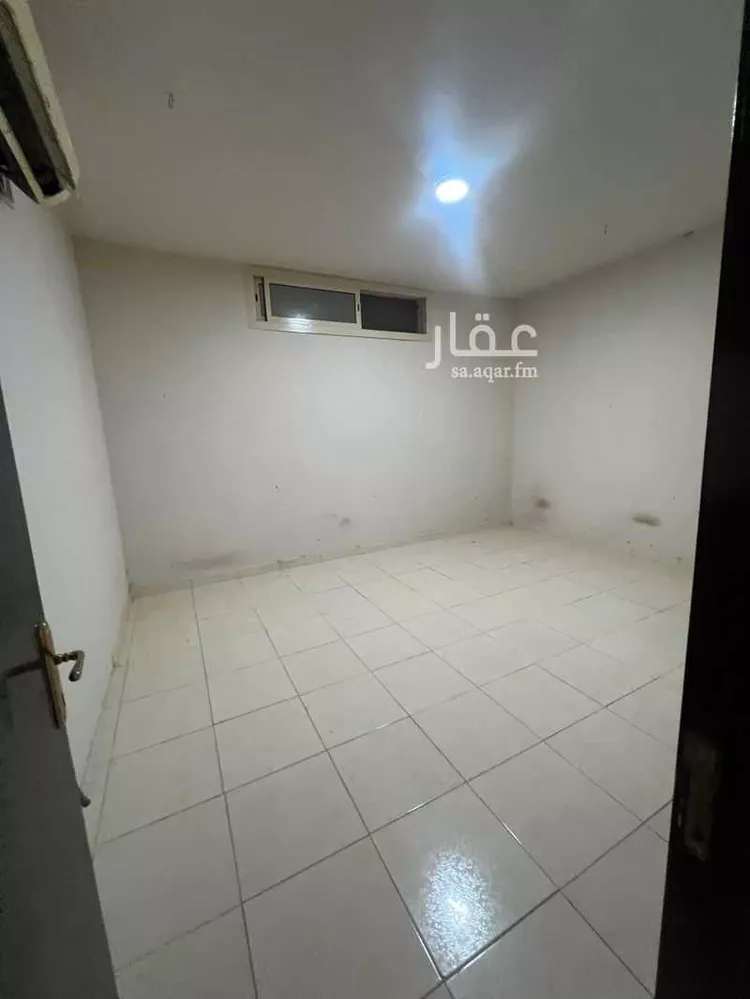 مستودع للإيجار في شارع سهل بن عثمان, حي العريض, مدينة المدينة المنورة, منطقة المدينة المنورة صورة 3
