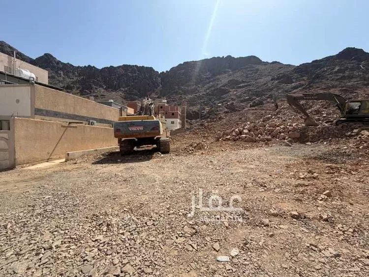 أرض للبيع في شارع فهد بن مطرف, حي جبل أحد, مدينة المدينة المنورة, منطقة المدينة المنورة