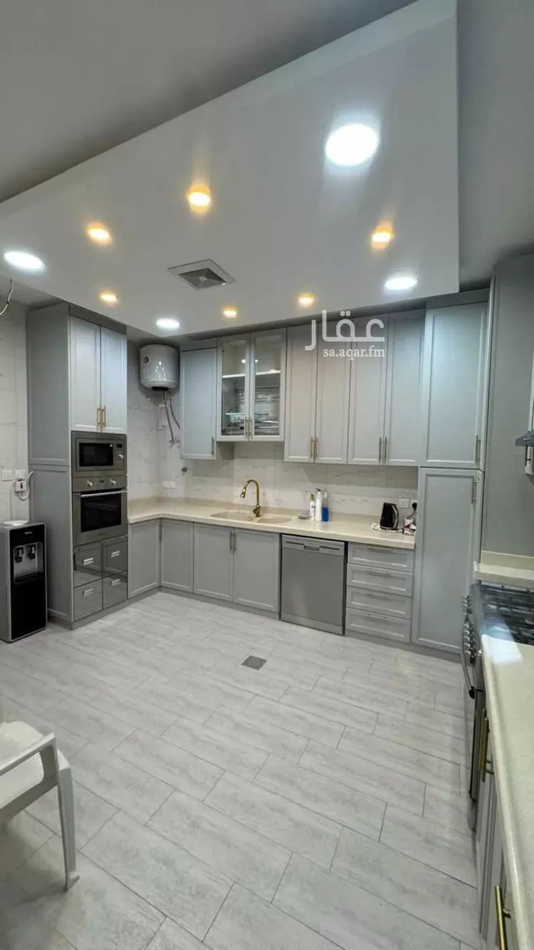 فيلا للبيع في حي ، شارع خريص ، ضاحية الملك فهد ، الدمام ، الدمام صورة 3