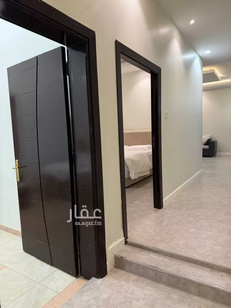 شقة للإيجار في شارع عبدالله ابن سعود ابن عبدالعزيز الفرعي, حي غرناطة, مدينة الرياض, منطقة الرياض صورة 2