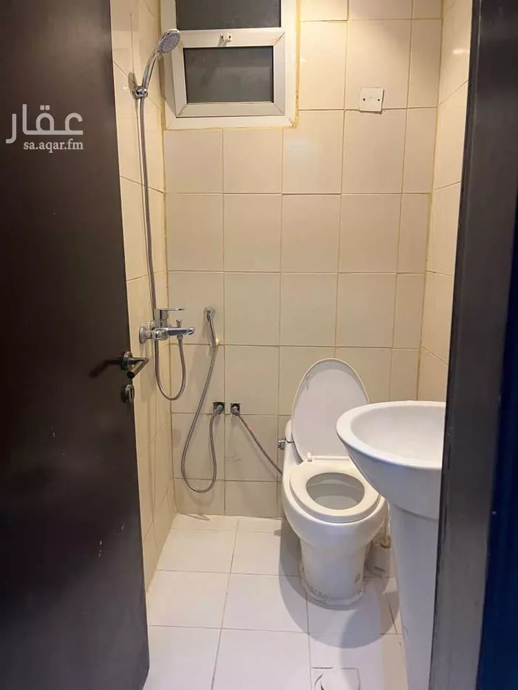 شقة للإيجار في شارع عبدالله ابن سعود ابن عبدالعزيز الفرعي, حي غرناطة, مدينة الرياض, منطقة الرياض صورة 4