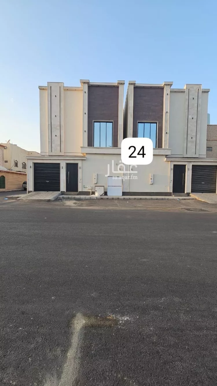 فيلا للبيع في شارع جنادة بن مالك, حي طويق, مدينة الرياض, منطقة الرياض