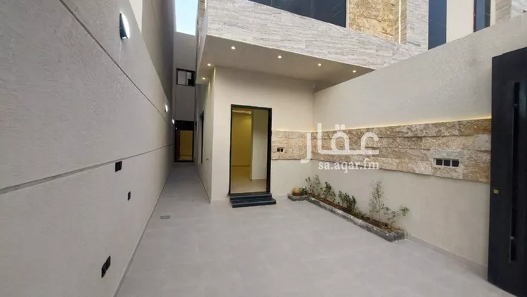 دور للبيع في شارع عطية السعدي, حي العوالي, مدينة الرياض, منطقة الرياض صورة 5