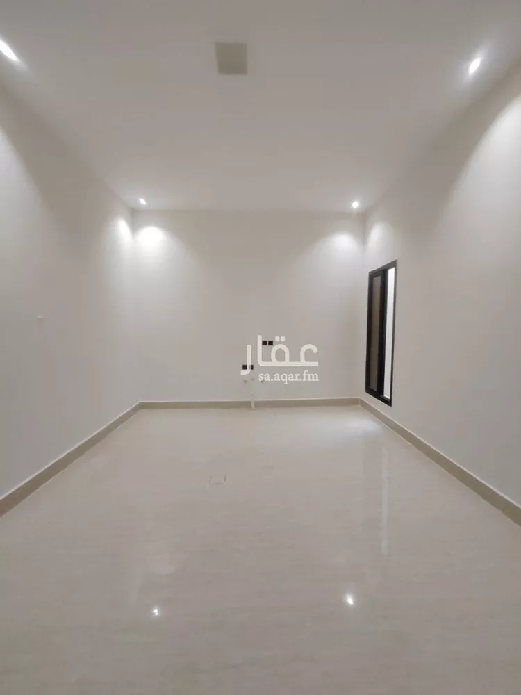 فيلا للبيع في شارع الخزرج, حي طويق, مدينة الرياض, منطقة الرياض صورة 2