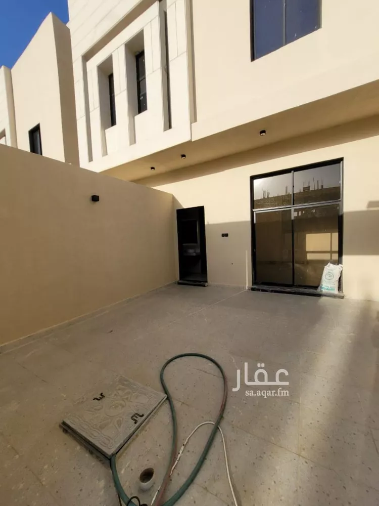 فيلا للبيع في شارع مصدق الصلحي, حي طويق, مدينة الرياض, منطقة الرياض صورة 4