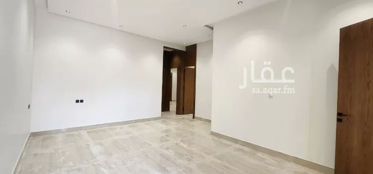 دور للبيع في شارع يحيىى مؤذن, حي العوالي, مدينة الرياض, منطقة الرياض صورة 2