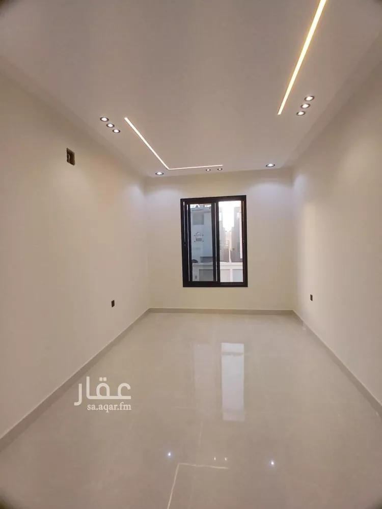دور للبيع في حي عكاظ, مدينة الرياض, منطقة الرياض صورة 5