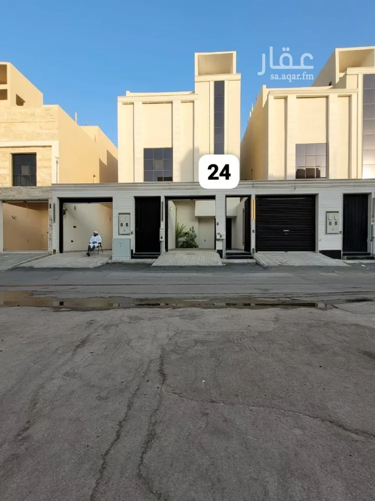 دور للبيع في شارع رفاعه بن شداد, حي طويق, مدينة الرياض, منطقة الرياض