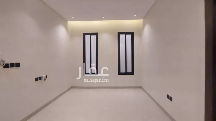 فيلا للبيع في شارع الدائرة, حي العريجاء الغربي, مدينة الرياض, منطقة الرياض صورة 2