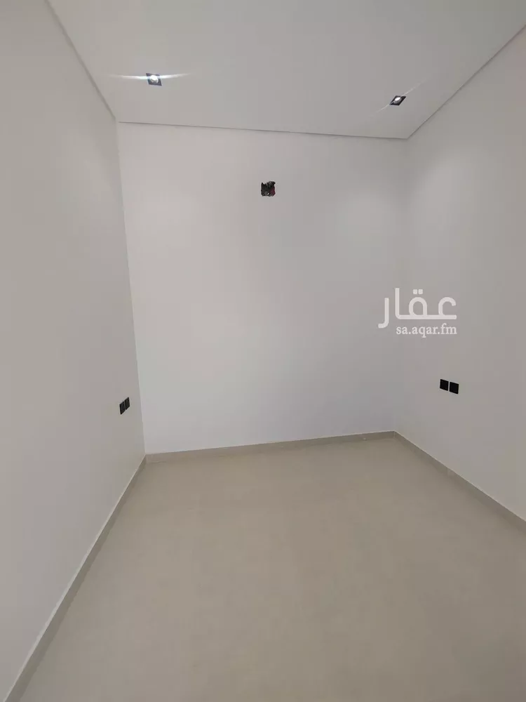 دور للبيع في شارع المقضاة, حي الحزم, مدينة الرياض, منطقة الرياض صورة 4
