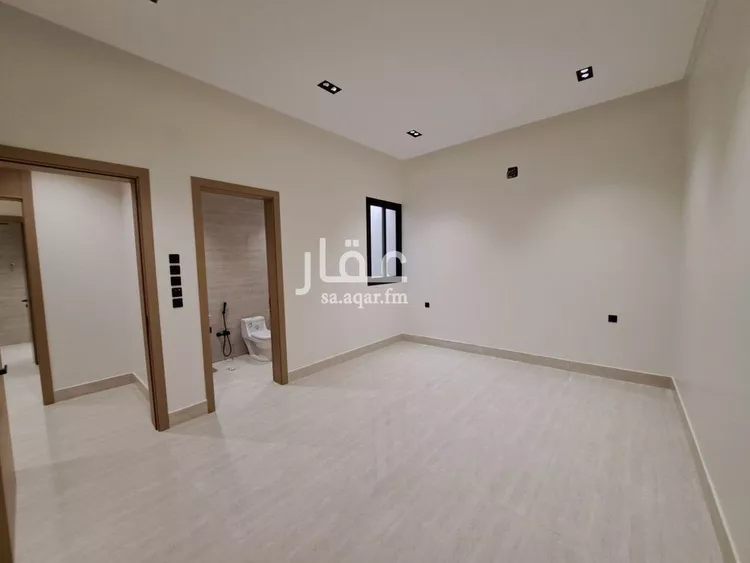 دور للبيع في شارع أبي الفتح بن العلامة العجيمي, حي طويق, مدينة الرياض, منطقة الرياض صورة 4