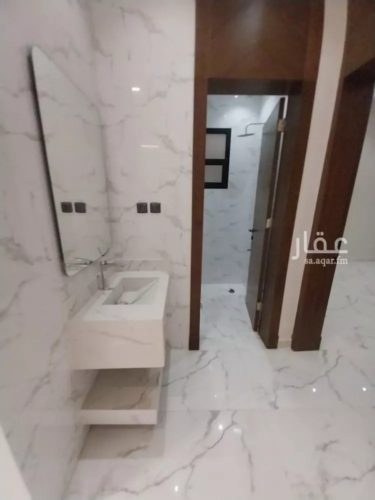 Floor for Sale in Riyadh Tuwaiq صورة 3