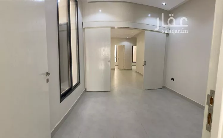 دور للبيع في شارع الوليد بن خالد, حي طويق, مدينة الرياض, منطقة الرياض 9